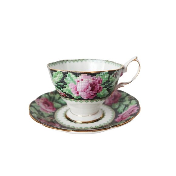 Vintage Royal Albert Tea Cup and Saucer Needle Point Teacup High Tea - Picture 1 of 6